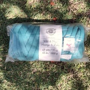 Wild and Free Jumbo Yarn
